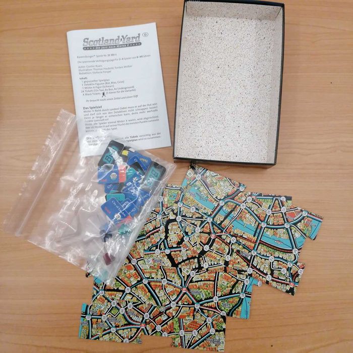 Scotland Yard Mini - jogo de tabuleiro