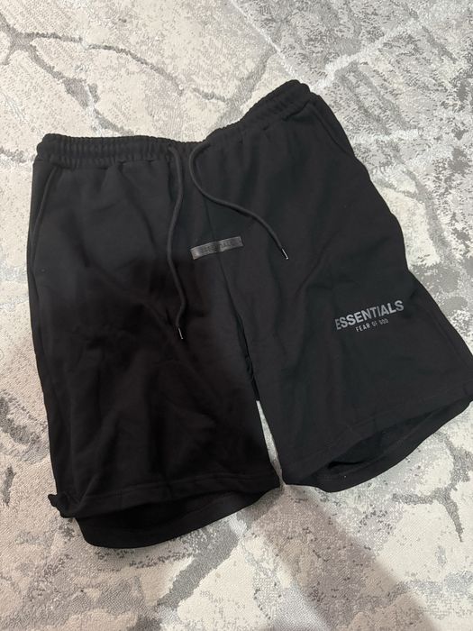 Calções Essentials