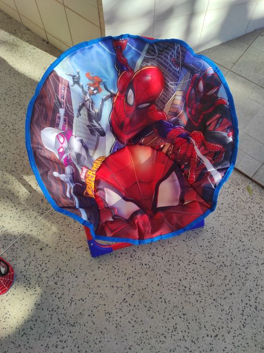 Cadeira marvel homem aranha