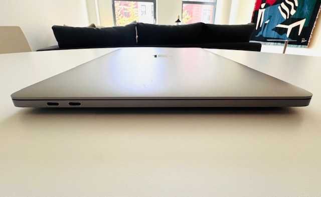Portátil Apple Macbook Pro 13", em excelente estado