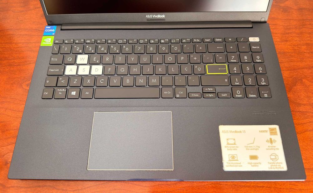 Asus VivoBook F513E 15.6"FHD|i7-1165G7|20Gb Ram|2 Discos|Geforce MX330