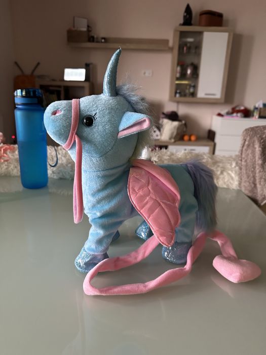 Коник іграшка на шнурку