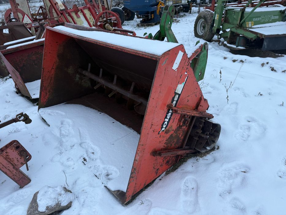 Łyżka do zadawania paszy Emily Omega 2.8 MX szufla z frezem paszowóz