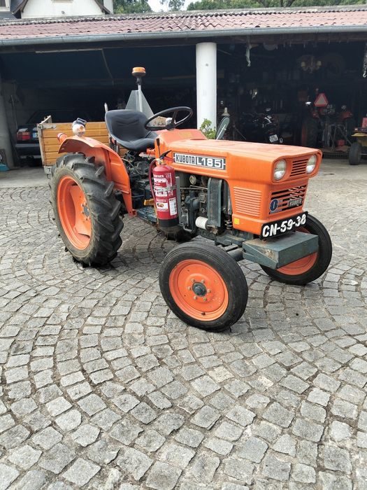 Trator Kubota L185