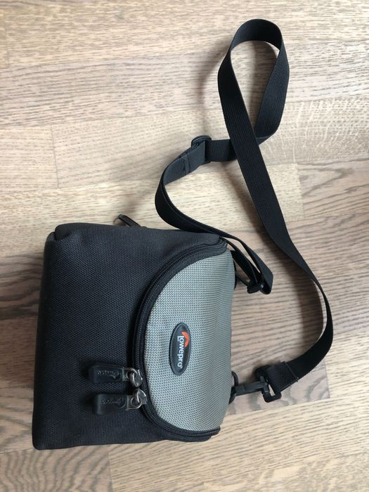 Сумка для камери / фотоапарату Lowepro