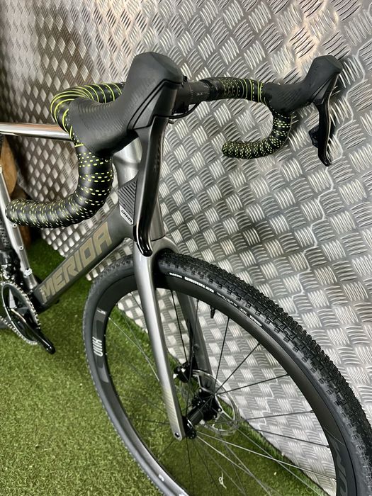 Bicicleta Merida Endurance Rival gravel