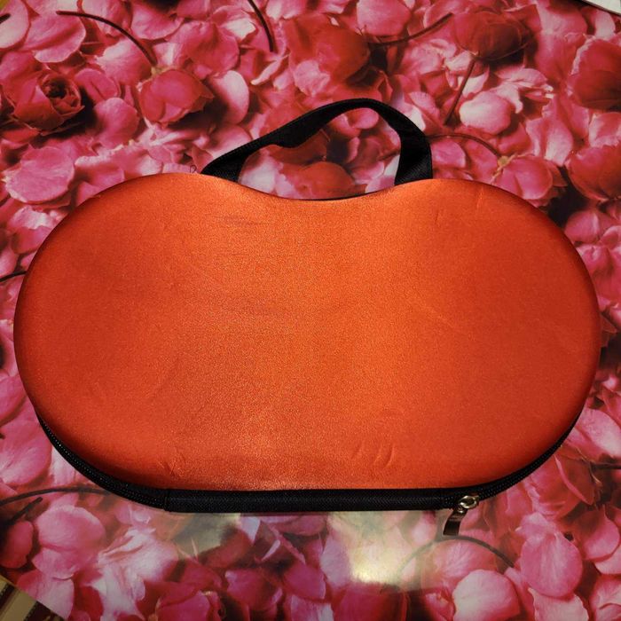 Продам чехол для нижнего белья для путешествий