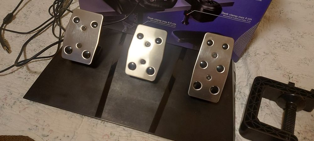 Ігрове кермо з педалями та коробкою передач Tracer SimRacer 6in1