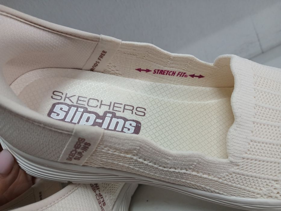Сліпони  38-39 р/25 см супер легкі балетки Skechers  оригінал
