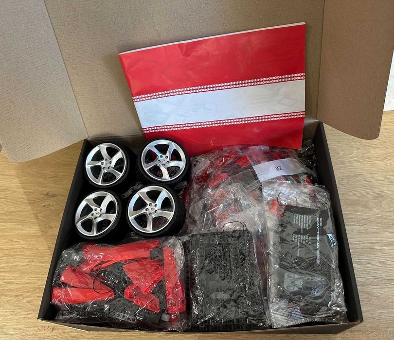 ‼️В КОРОБЦІ‼️Конструктор Ferrari Daytona SP3, Technic 42143