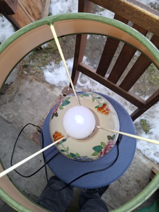 Lampa nocna zkloszem