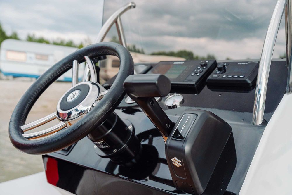 NOWA Łódź motorowa RIB 620 Calmaro + silnik SUZUKI 140 KM + przyczepa