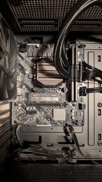 Płyta główna ASRock HVS M2 DDR4