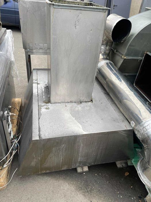 Витяжки, зонти, вентиляція б/у