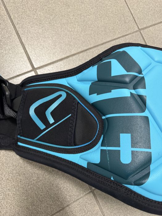 Trapez windsurfingowy Severne