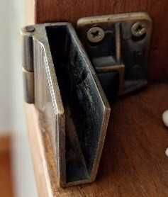 Dobradiça porta vidro (cada Un)