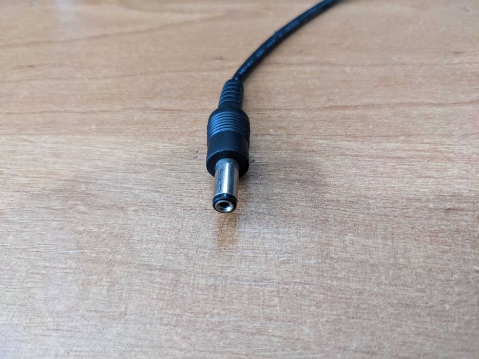 Адаптер питания HK-008S 12V 4A 5.5x2.5mm