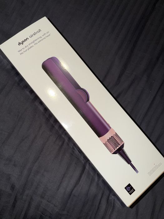 Фен Dyson airstrait