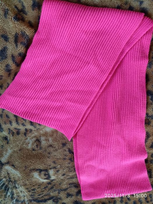 Шарф рожевий ...