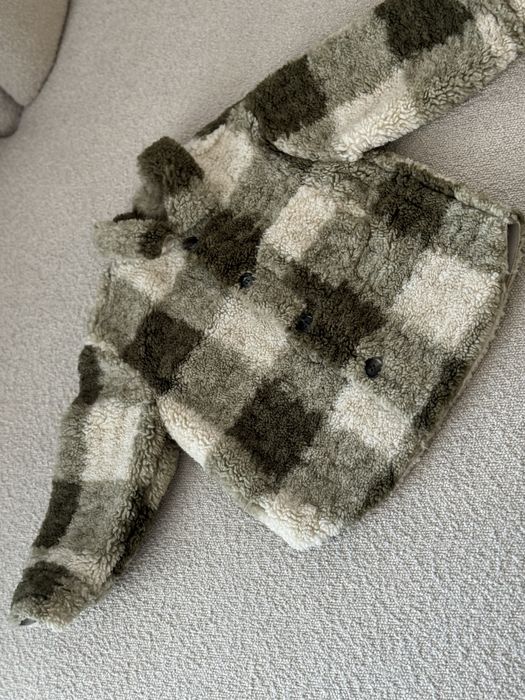 Куртка фірми zara