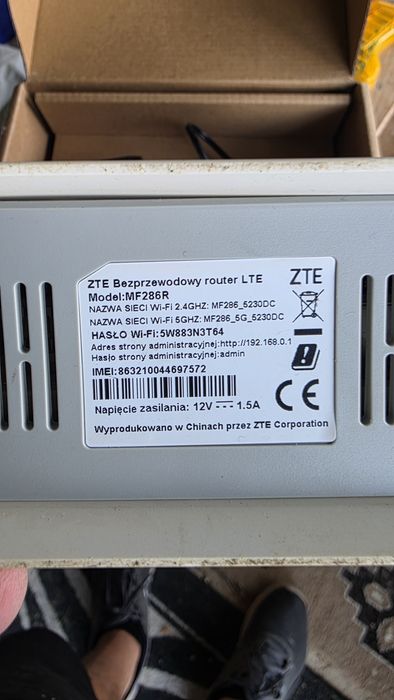 Router ZTE MF286R