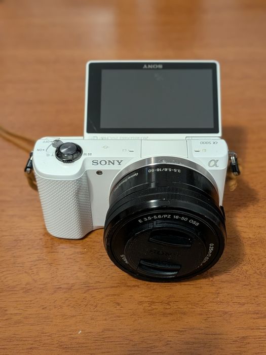 Câmera Sony a5000