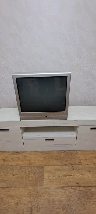 Продам телевізор TOSHIBA