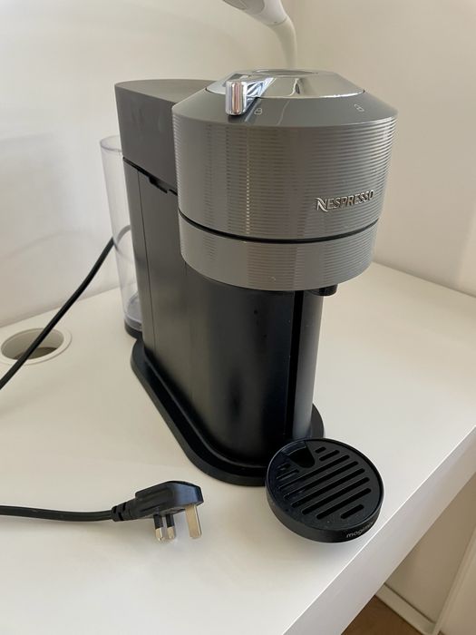 Ekspres kapsułkowy do kawy nespresso vertuo