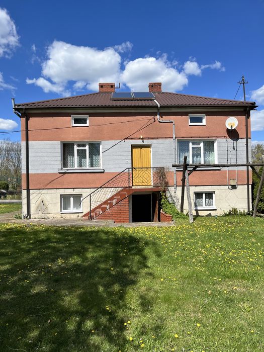 Dom z gospodarstwem