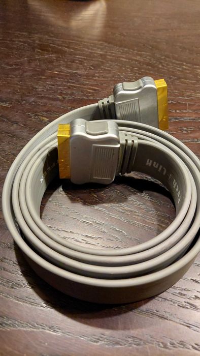 Cabo scart de boa qualidade