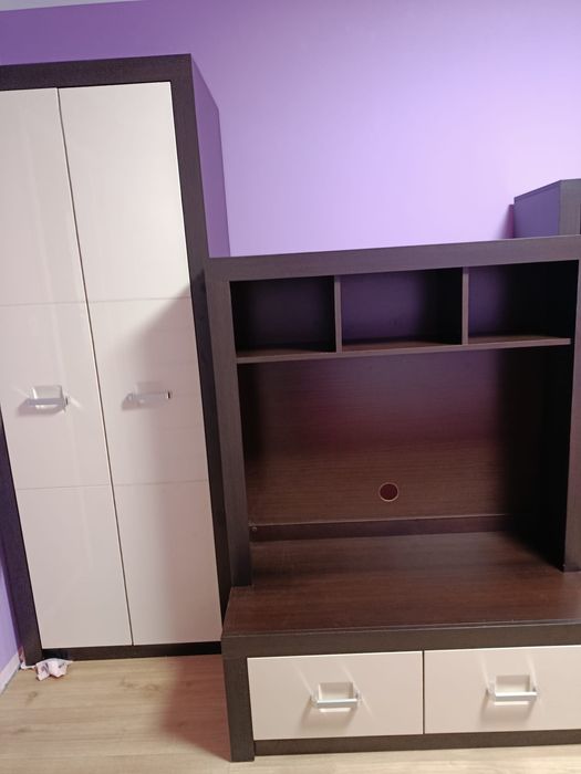 Meble do pokoju  szafa witryna regał Tv