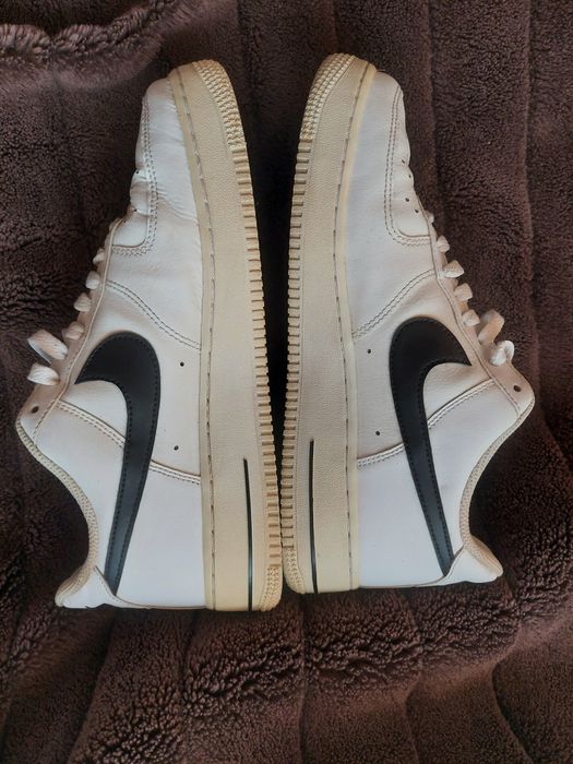 Кросовки nike force оригінал 

Розмір по бірці:
Us 8 UK 7 EURO 41 26с