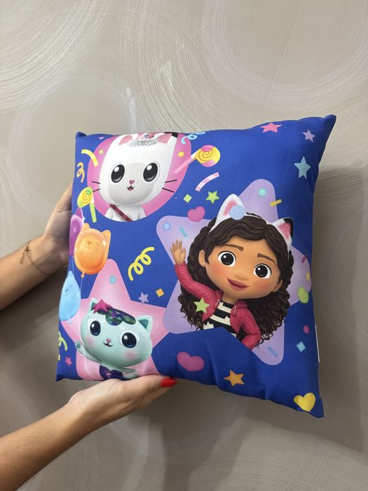 Conjunto de Manta e Almofada Gabby’s Dollhouse