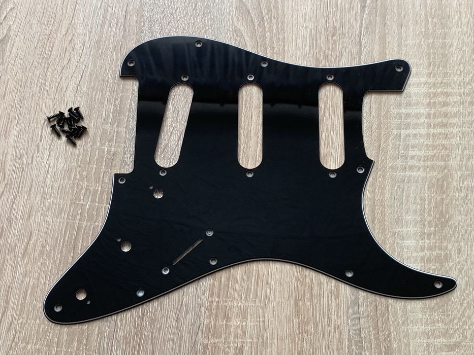 Harley Benton maskownica Stratocaster czarna Pickguard Black