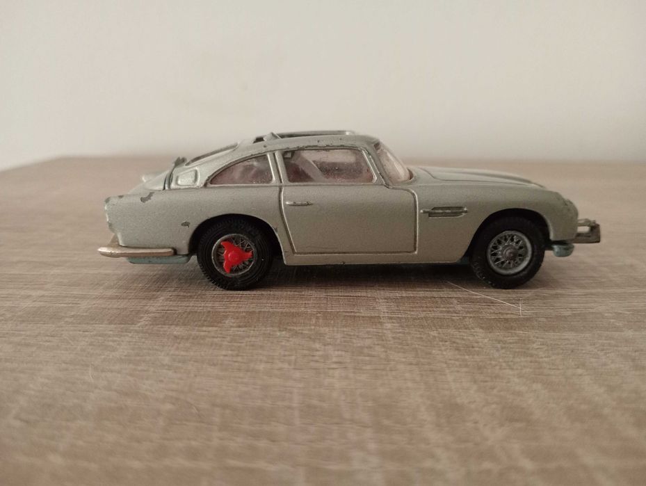 Miniatura James Bond