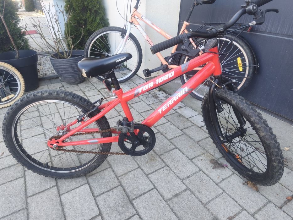 Rower dzieciecy            czerwony