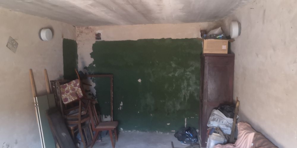 Гараж ак 39 біля обласної лікарні