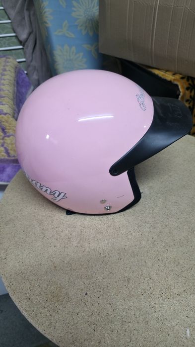Capacete novo rosa
