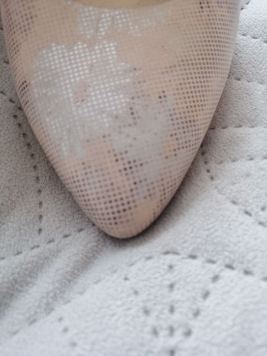 Buty na obsacie Lasocki