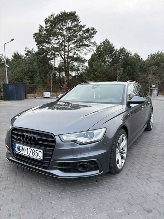 Samochód osobowy audi