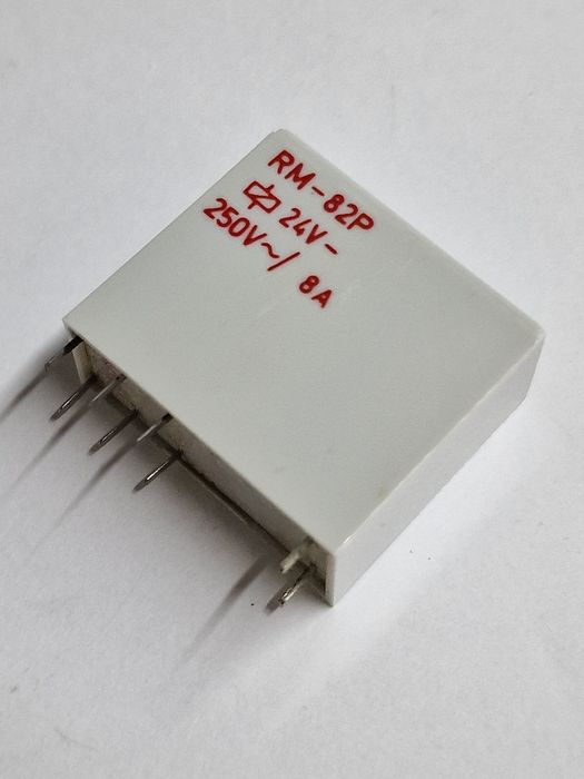 #838   Przekaźnik 24V 8A RM-82P RELPOL