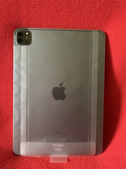 Планшет Apple iPad Pro 11" (2 Gen) 128GB Wi-Fi 2020 Space Gray (MY232)