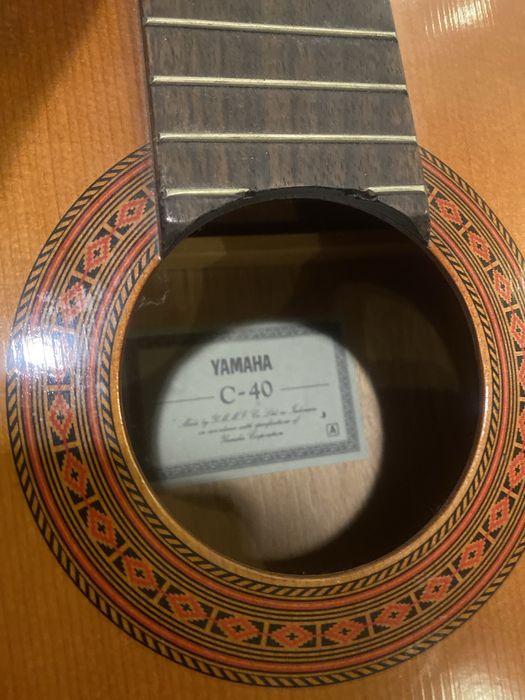 Гітара Yamaha C40