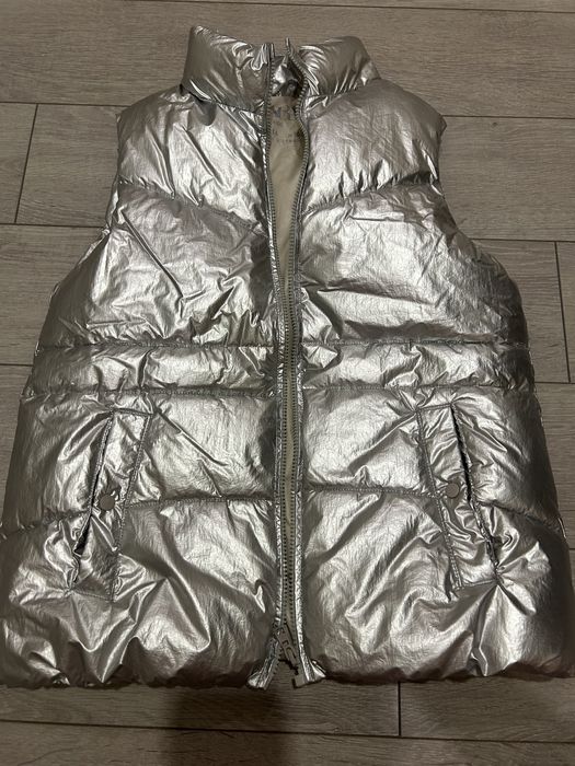 Продам  жилетку zara