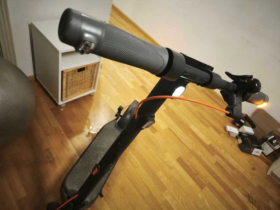 Електросамокат самокат скутер 400w Ninebot KickScooter F65D