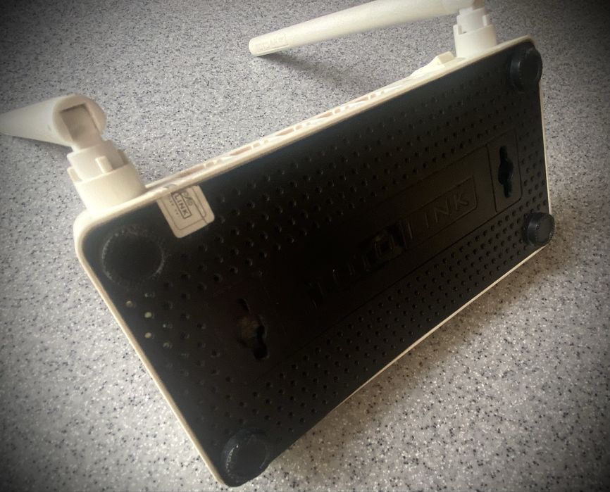 Маршрутизатор/роутер Totolink N300RT