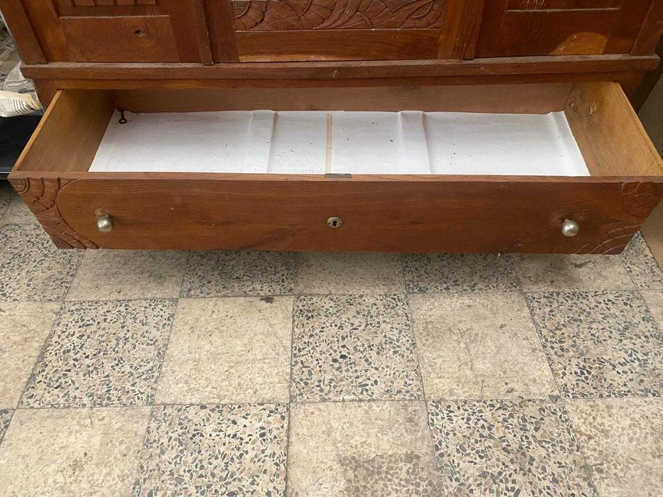 Roupeiro clássico/Vintage