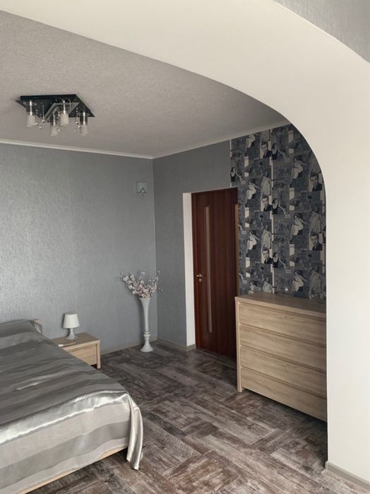 2-к.кв. Бульвар Центральний, 10/12к, від власника, меблі, техніка