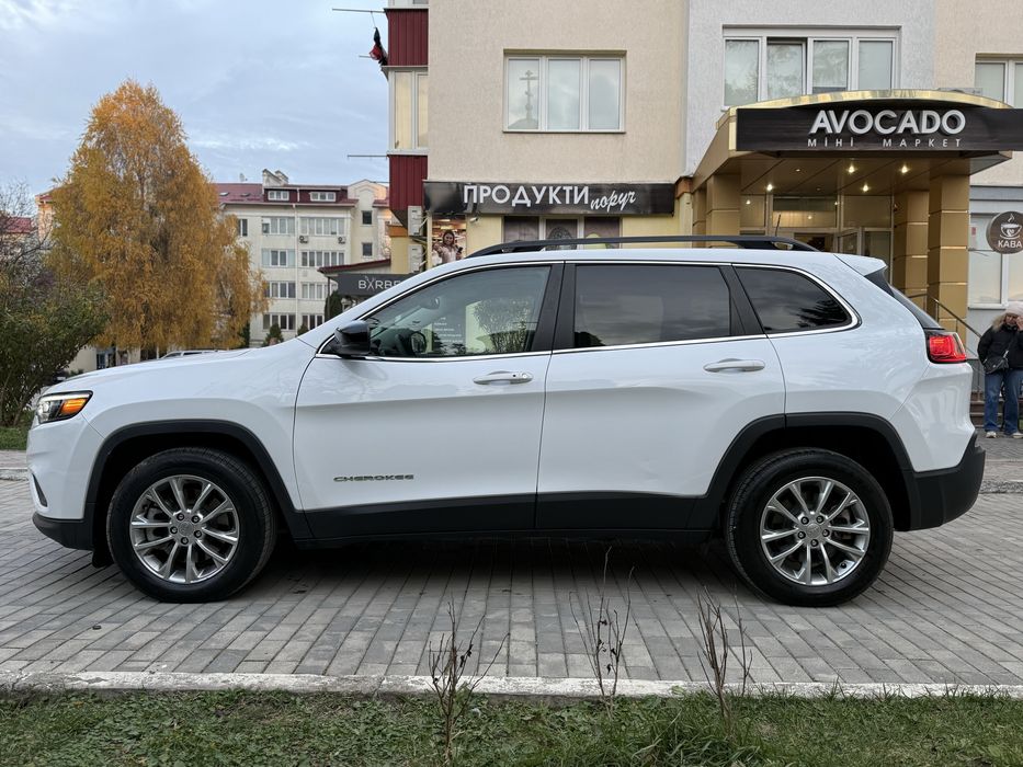 JEEP CHEROKEE 2022 р. 3.2