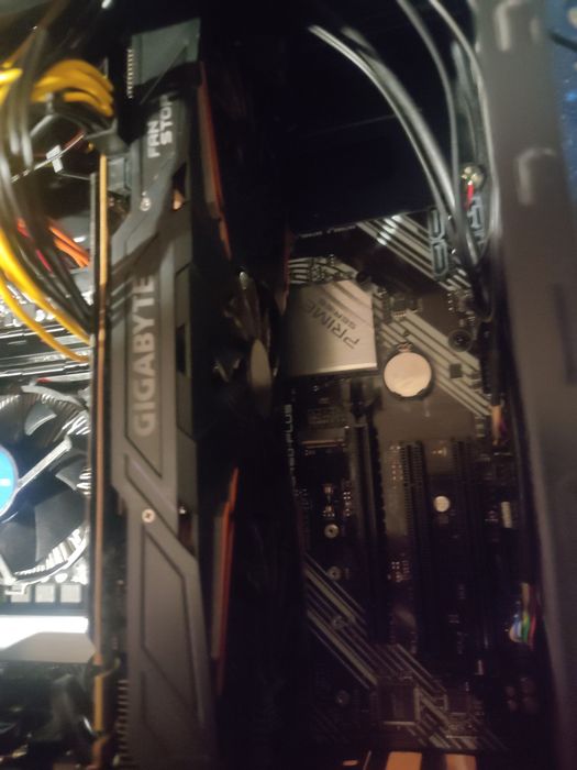 Игровой ПК gtx 1070ti 8gb  i3 10100f 4/8  ssd m2 Samsung 250 b460  мышь и клавиатура Logitech